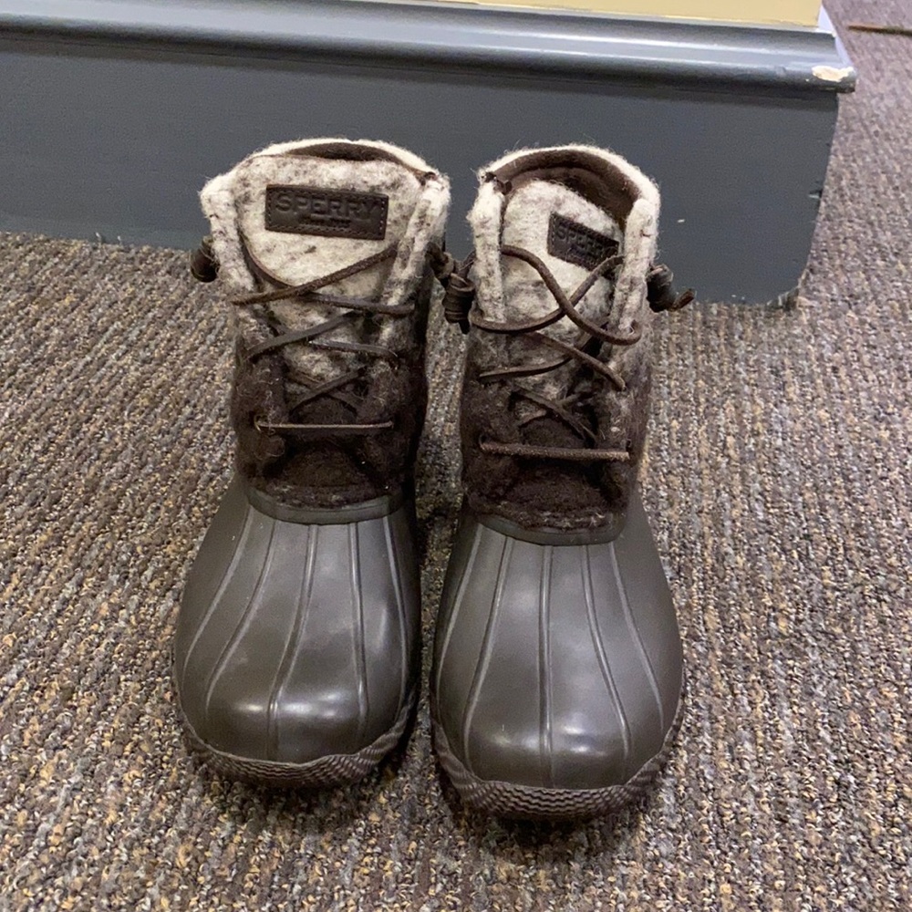 Sperry wool boots